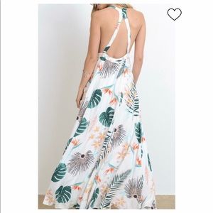 Leaf print maxi dress
